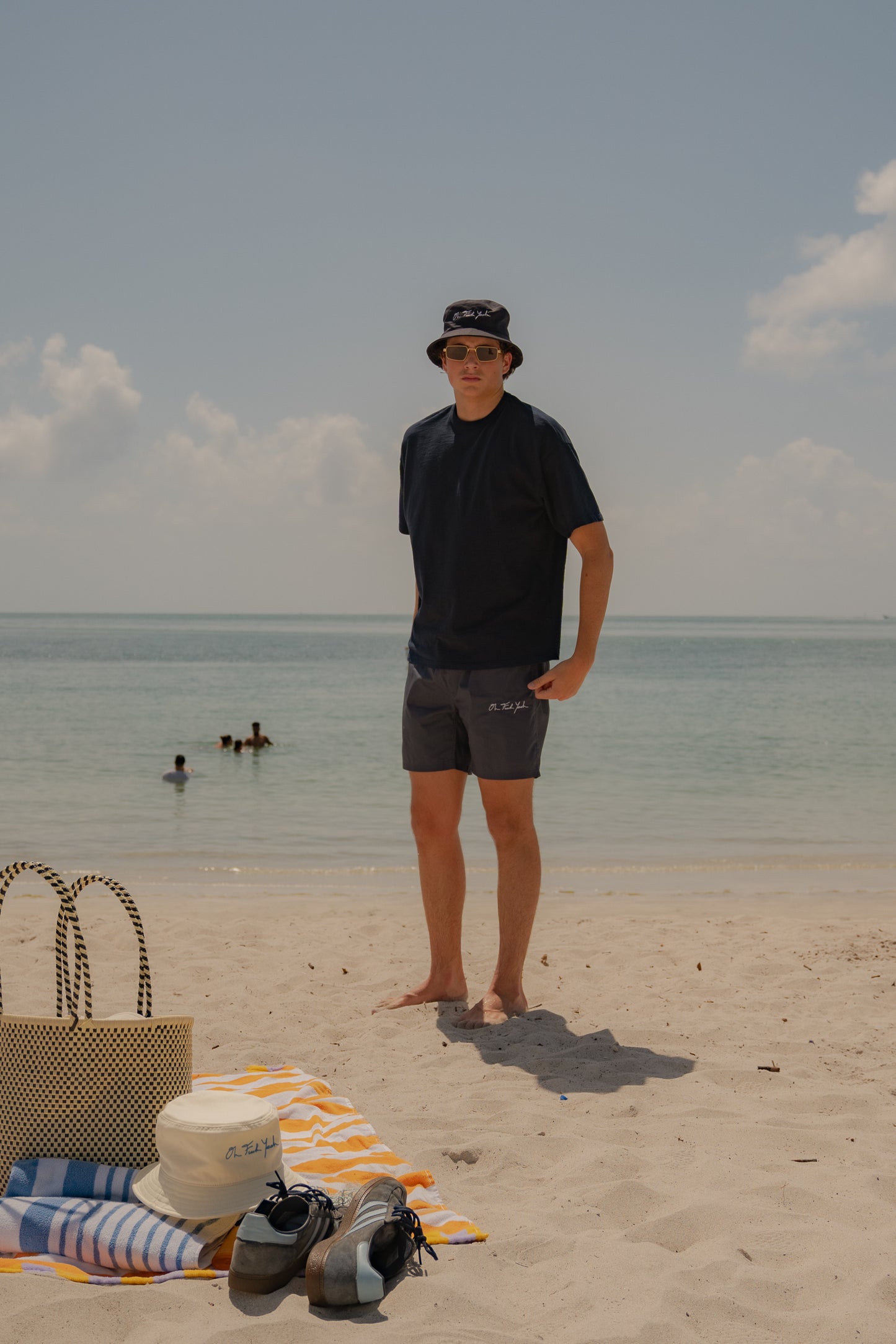 Signature Beach Short - Navy