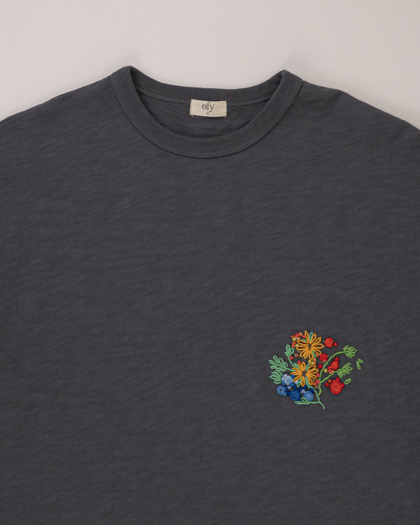 Journey Tee - Smoke Bouquet