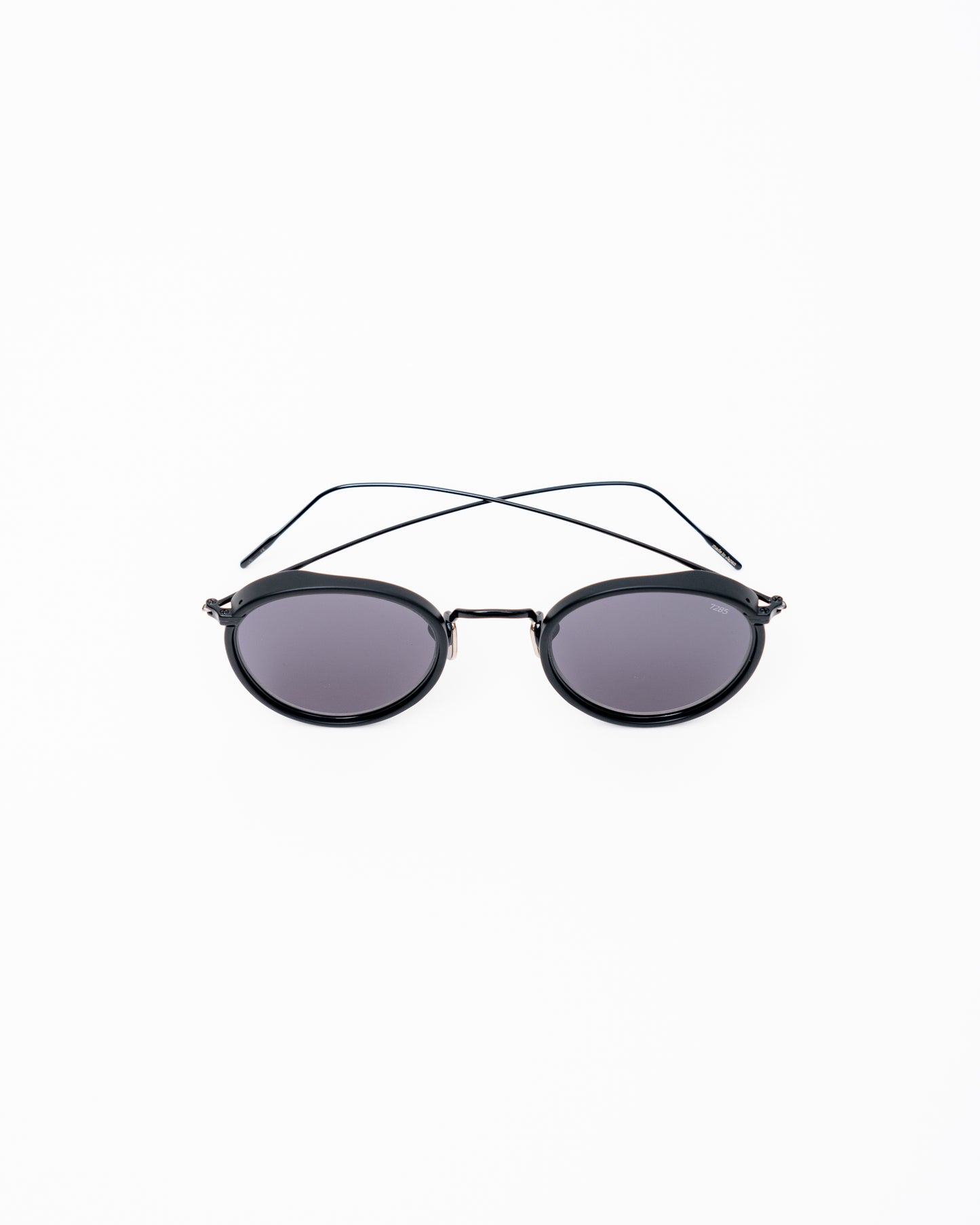 Eyevan - 717 E Black c112802