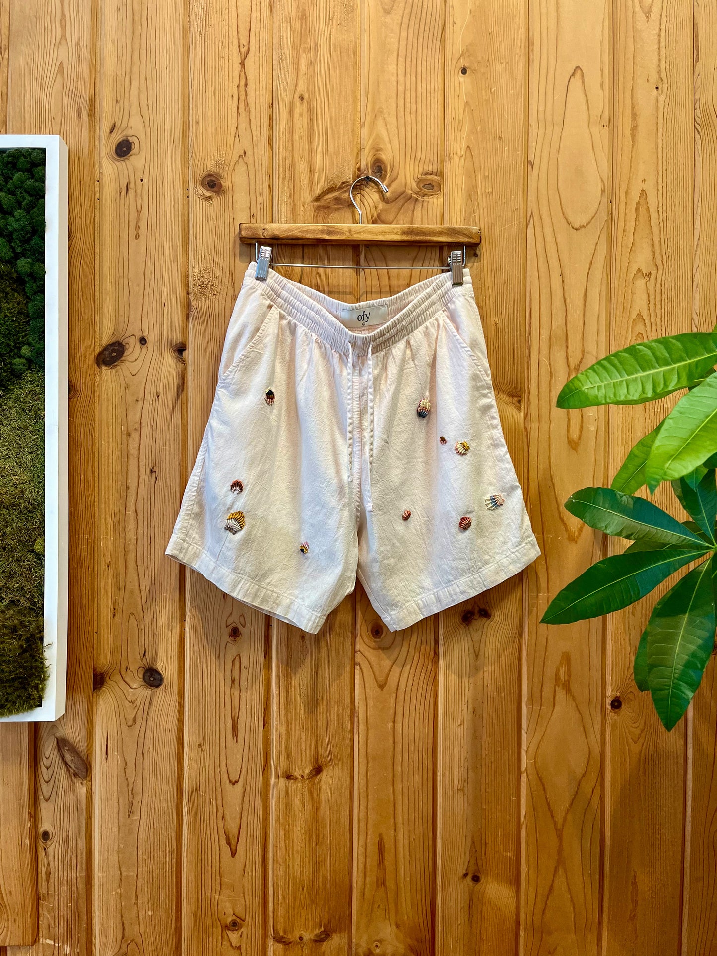 Horizon Crinkle Short - Scattered Shell