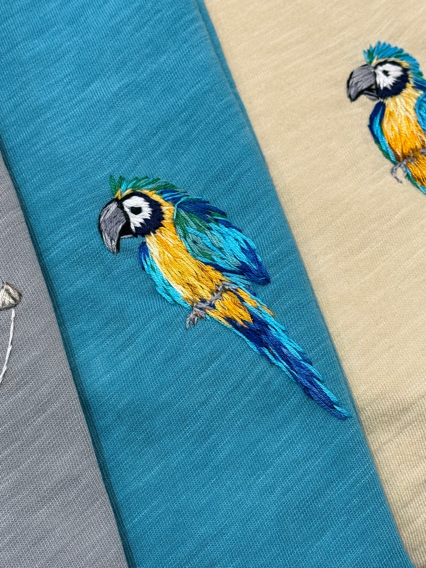 Journey Tee - Blue + Yellow Macaw I