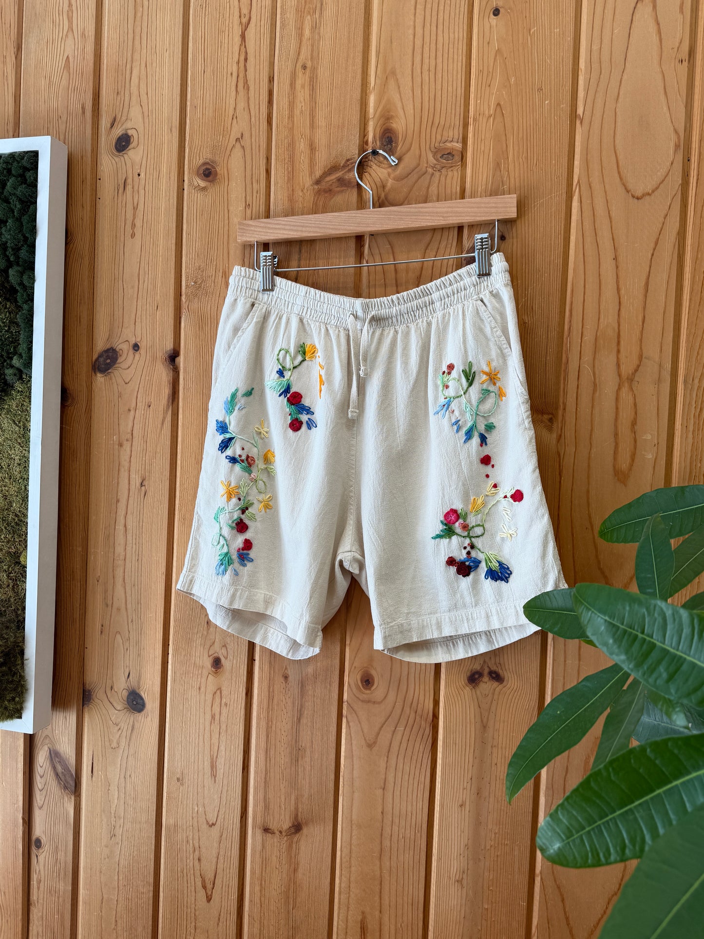 Crinkle Short - Baby's Breath Floral II
