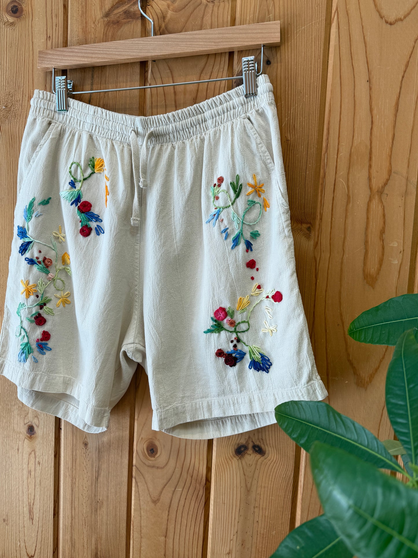 Crinkle Short - Baby's Breath Floral II