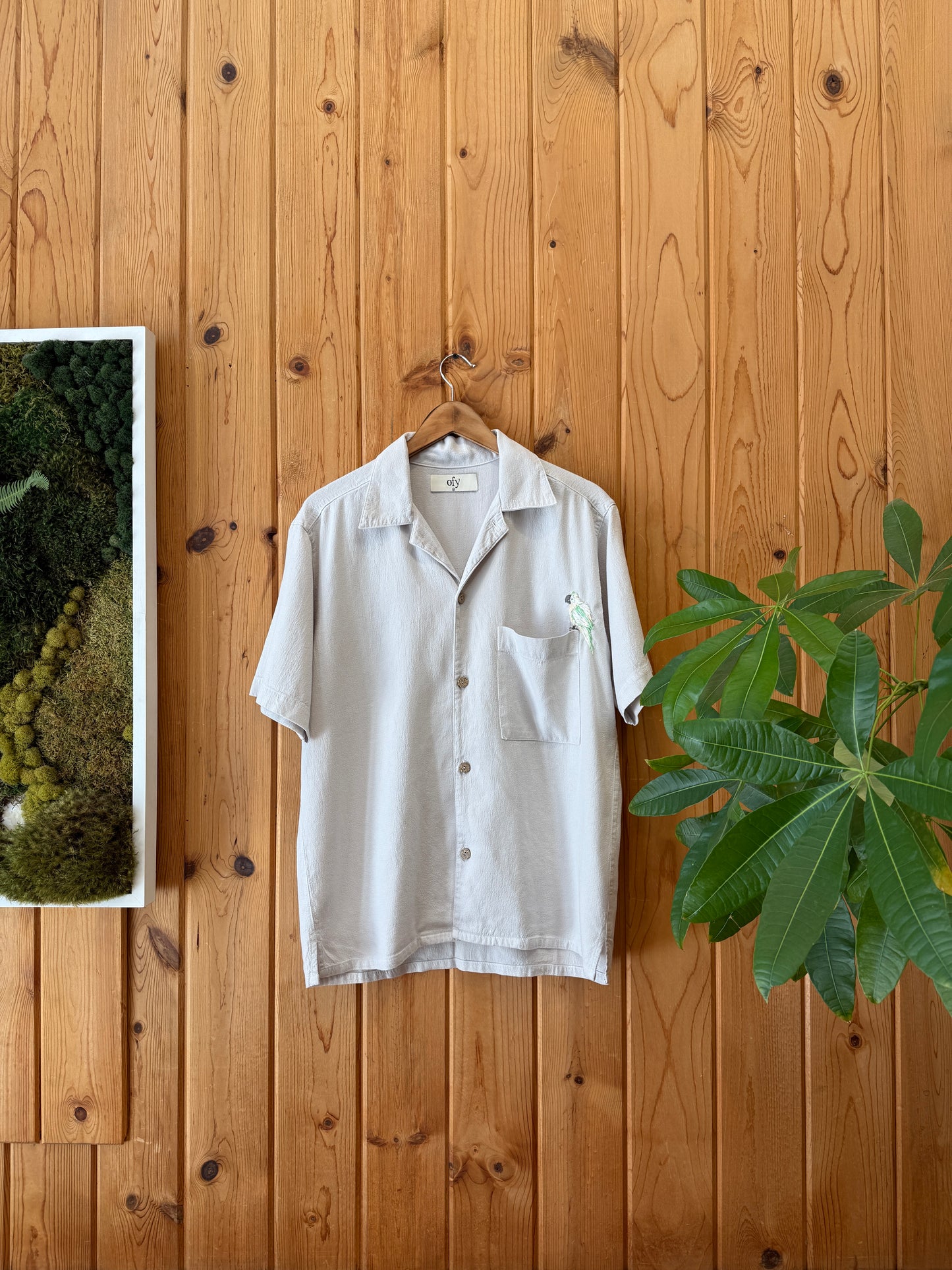 Crinkle S/S - Neutral Neon Macaw