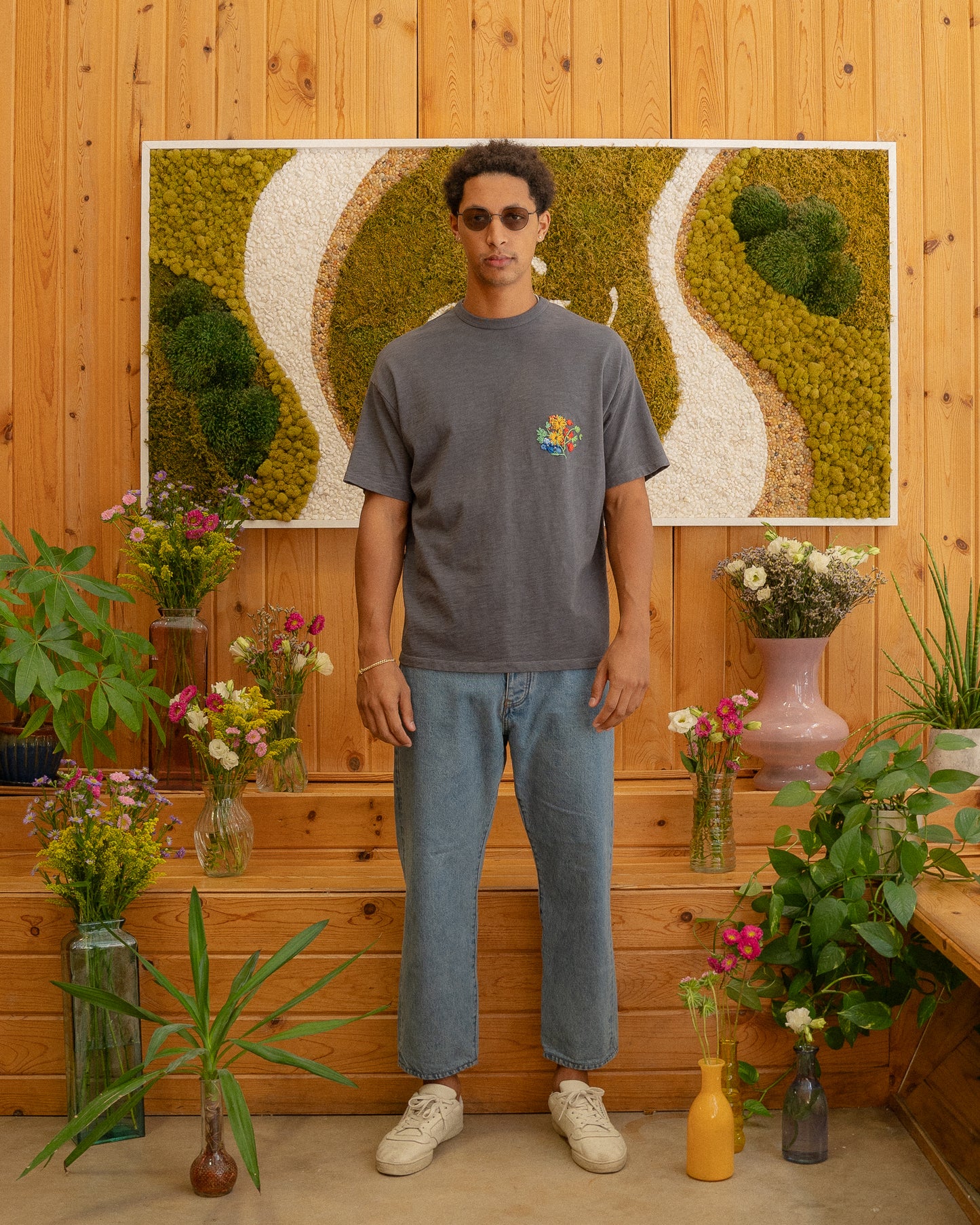 Journey Tee - Smoke Bouquet