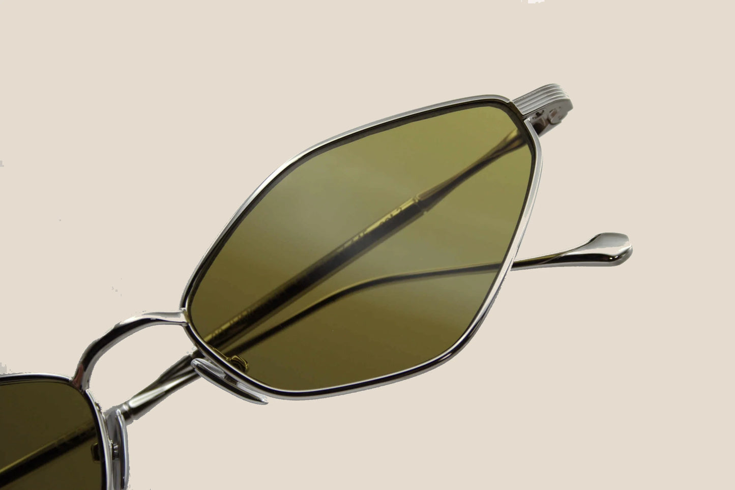 Jumeirah - Silver/Olive