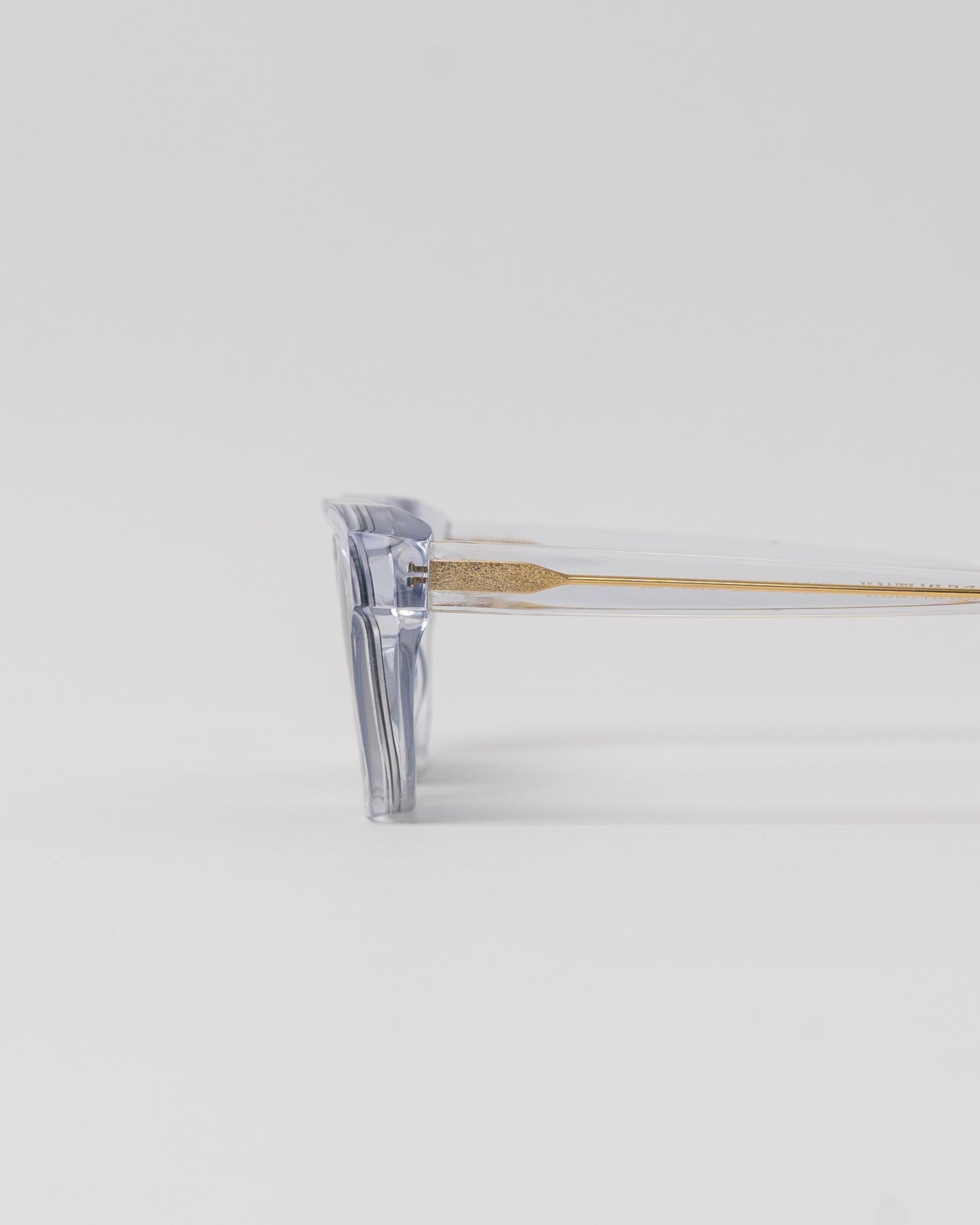 UDM - Moonshine Crystal