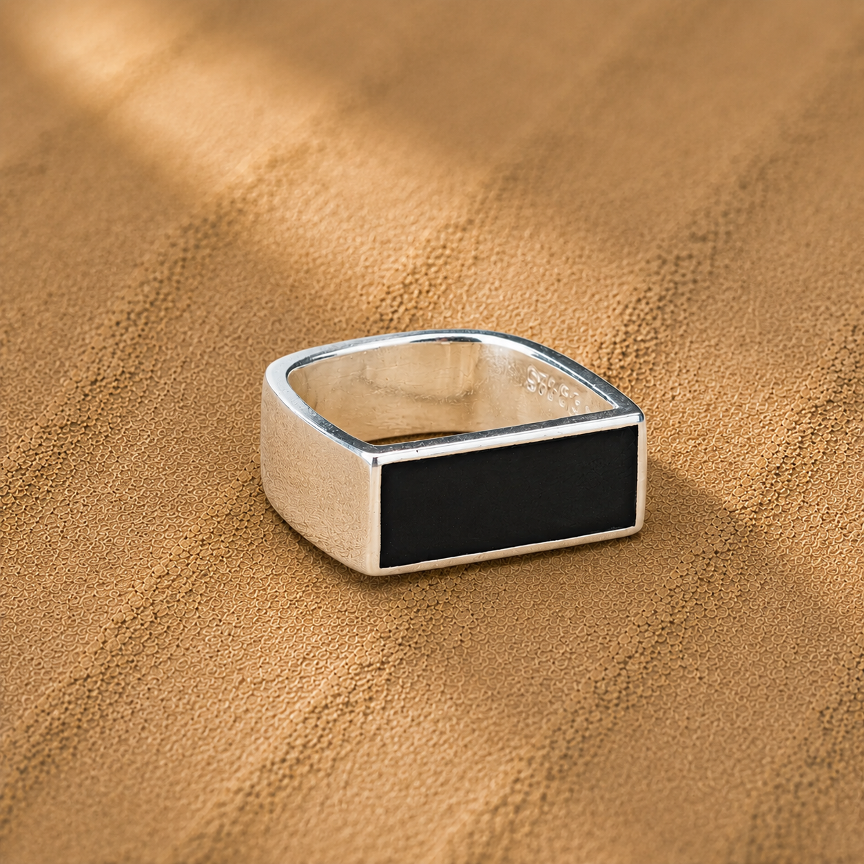 Nebula Ring - Onyx