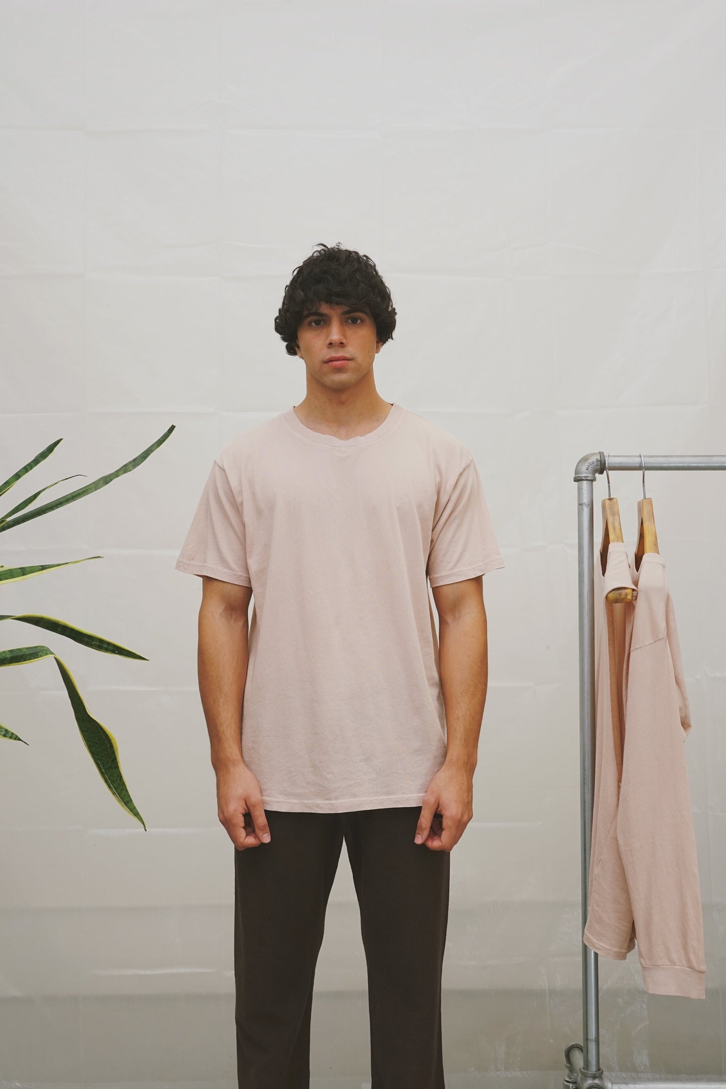 Essential Tee - Almond Peach