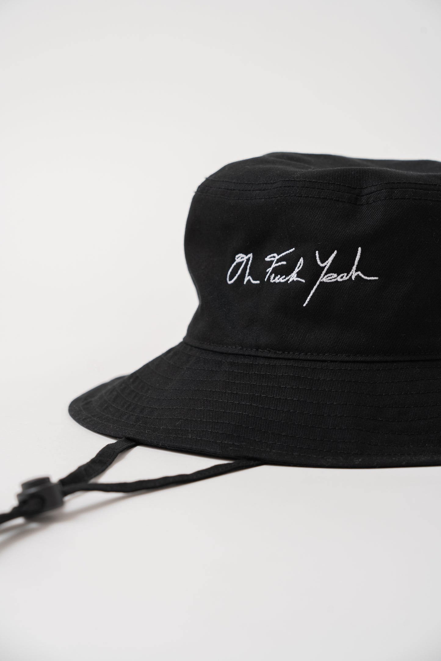 Signature Wide Brim Bucket - Black