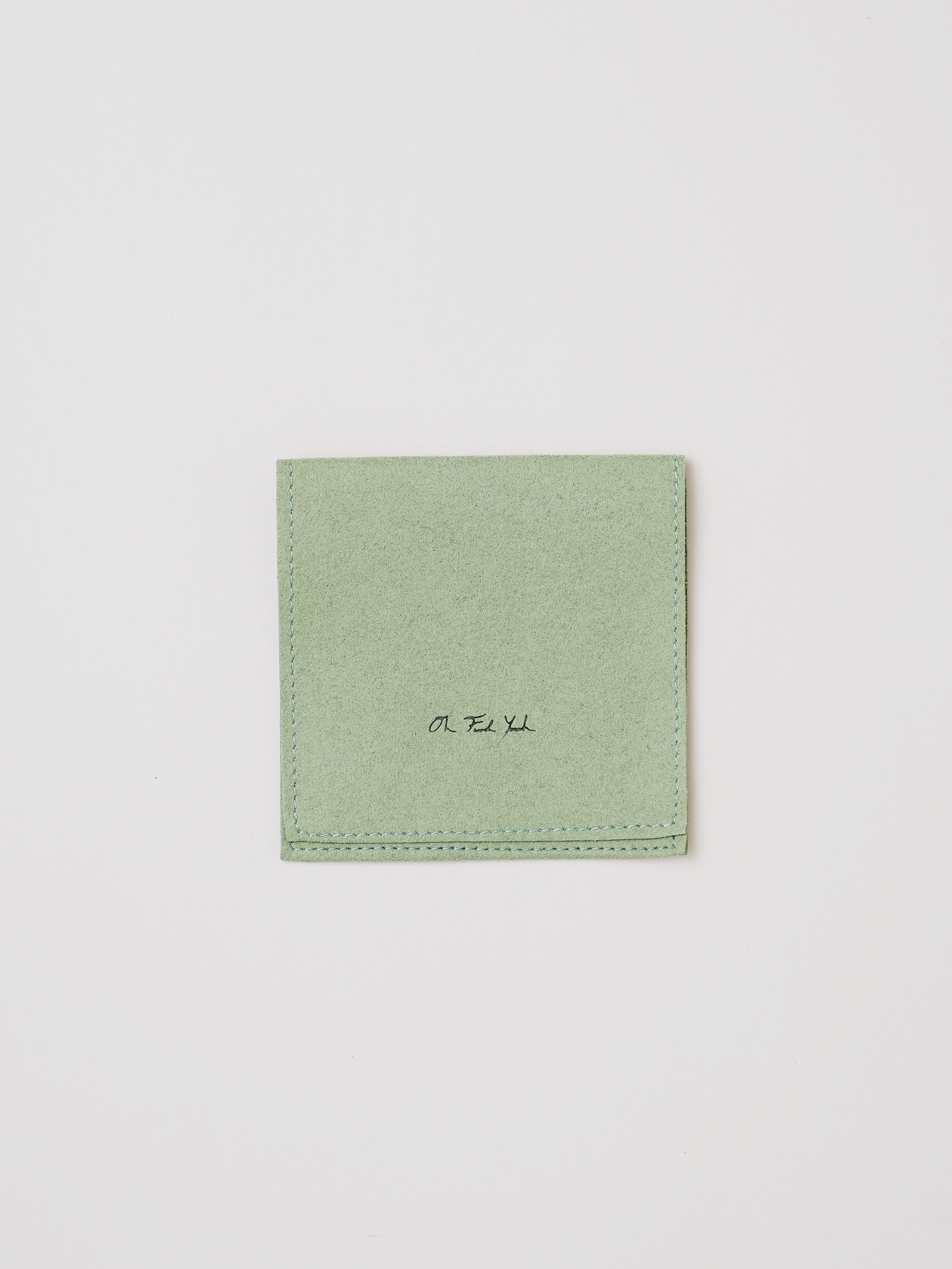 8" Paper Clip Bracelet - Yellow Gold