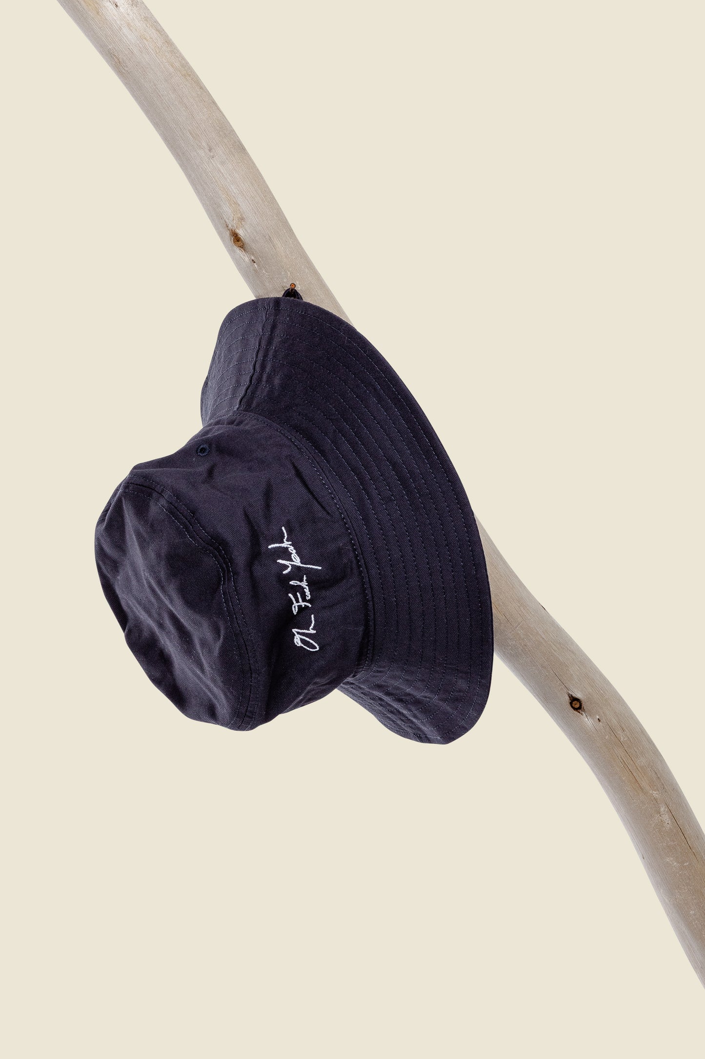 Signature Wide Brim Bucket - Navy