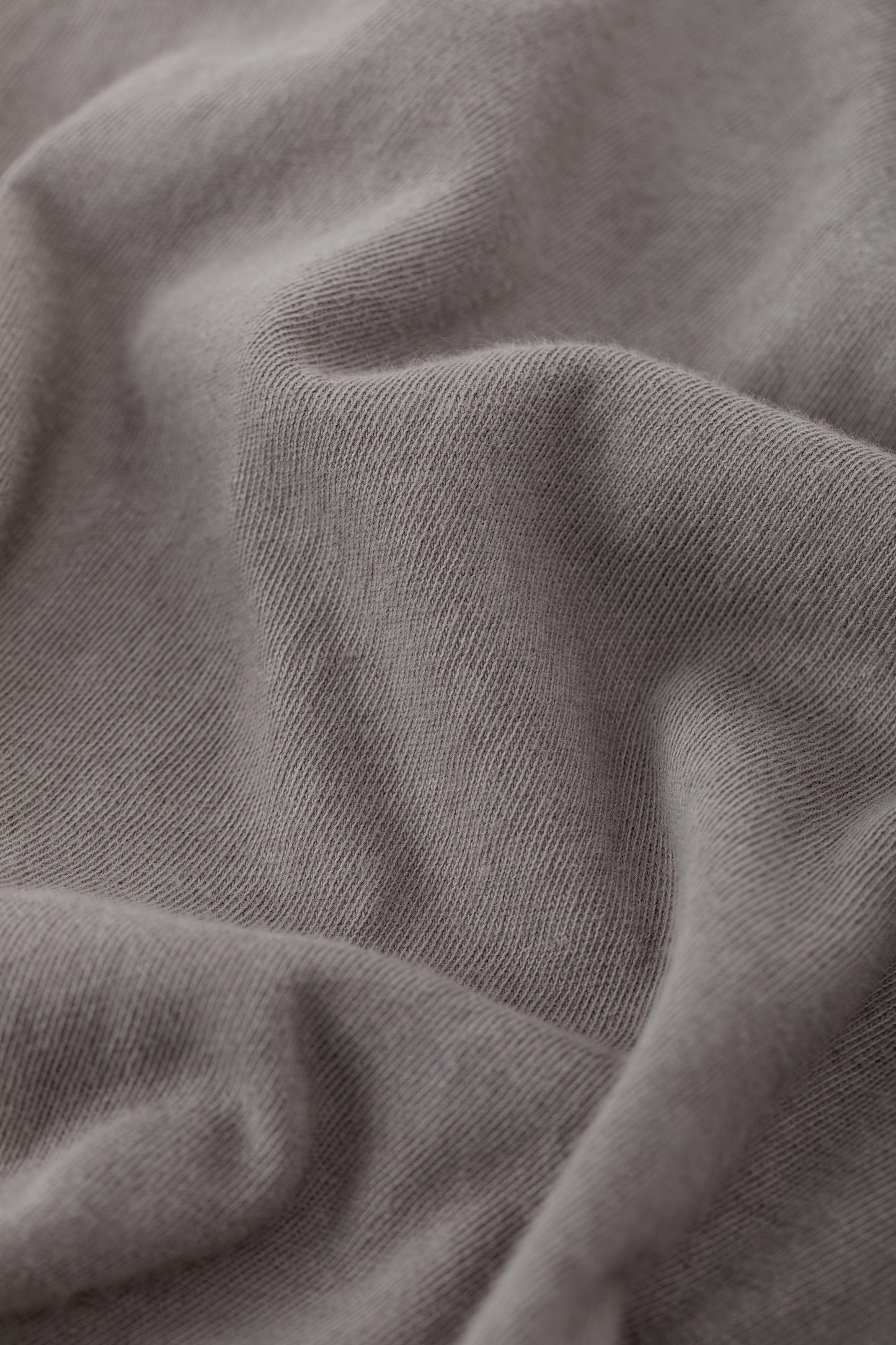 Essential Tee - Dune Smoke