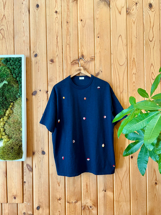 Journey Tee - Navy Scattered Shell