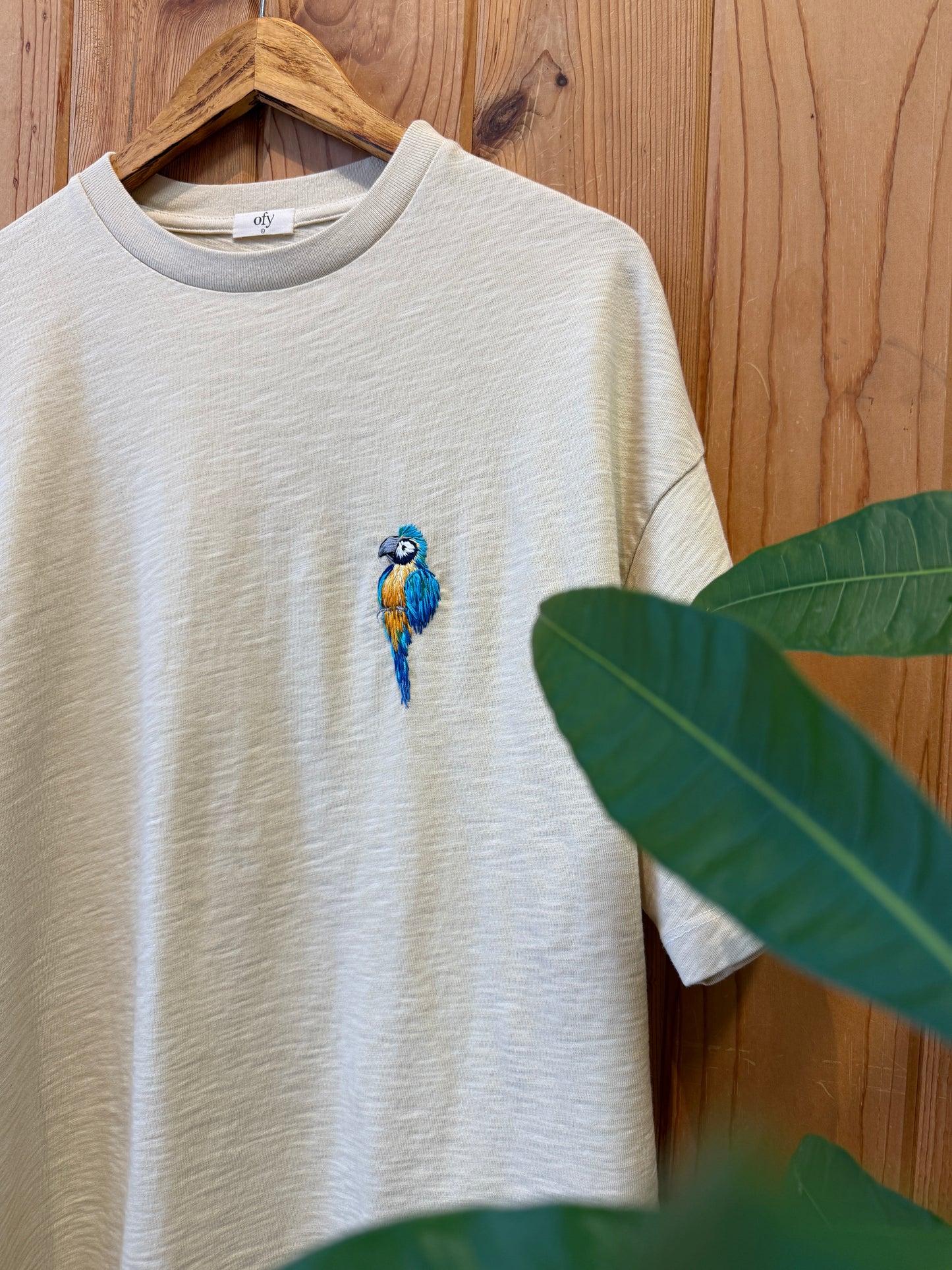 Journey Tee - Blue + Yellow Macaw II