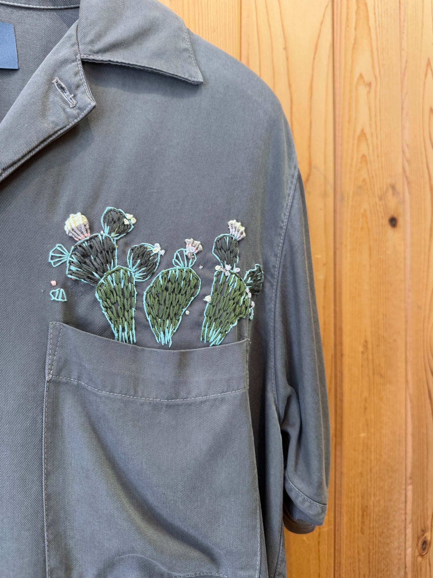 Horizon S/S - Prickly Queen