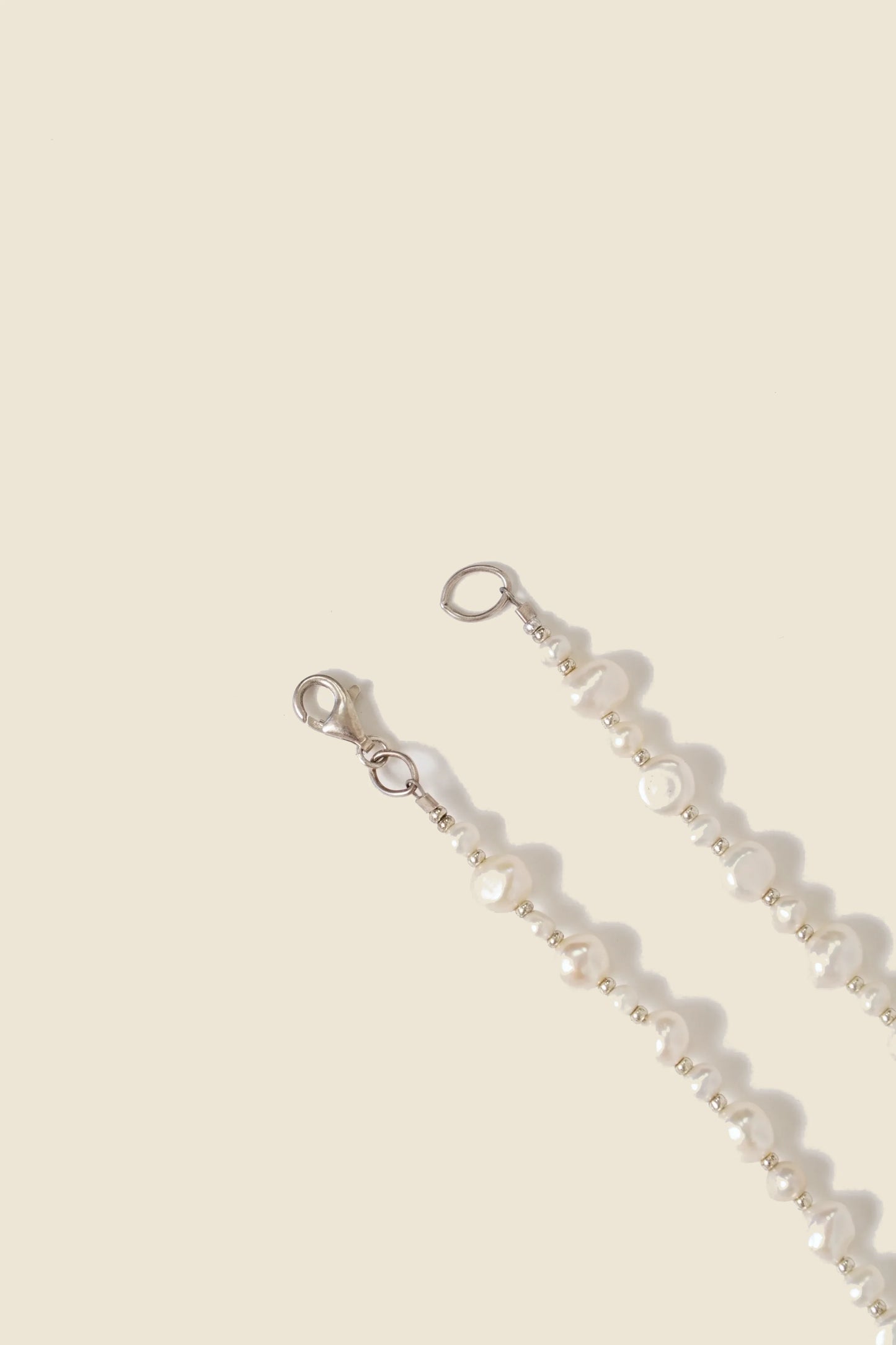 Drift Pearl Necklace