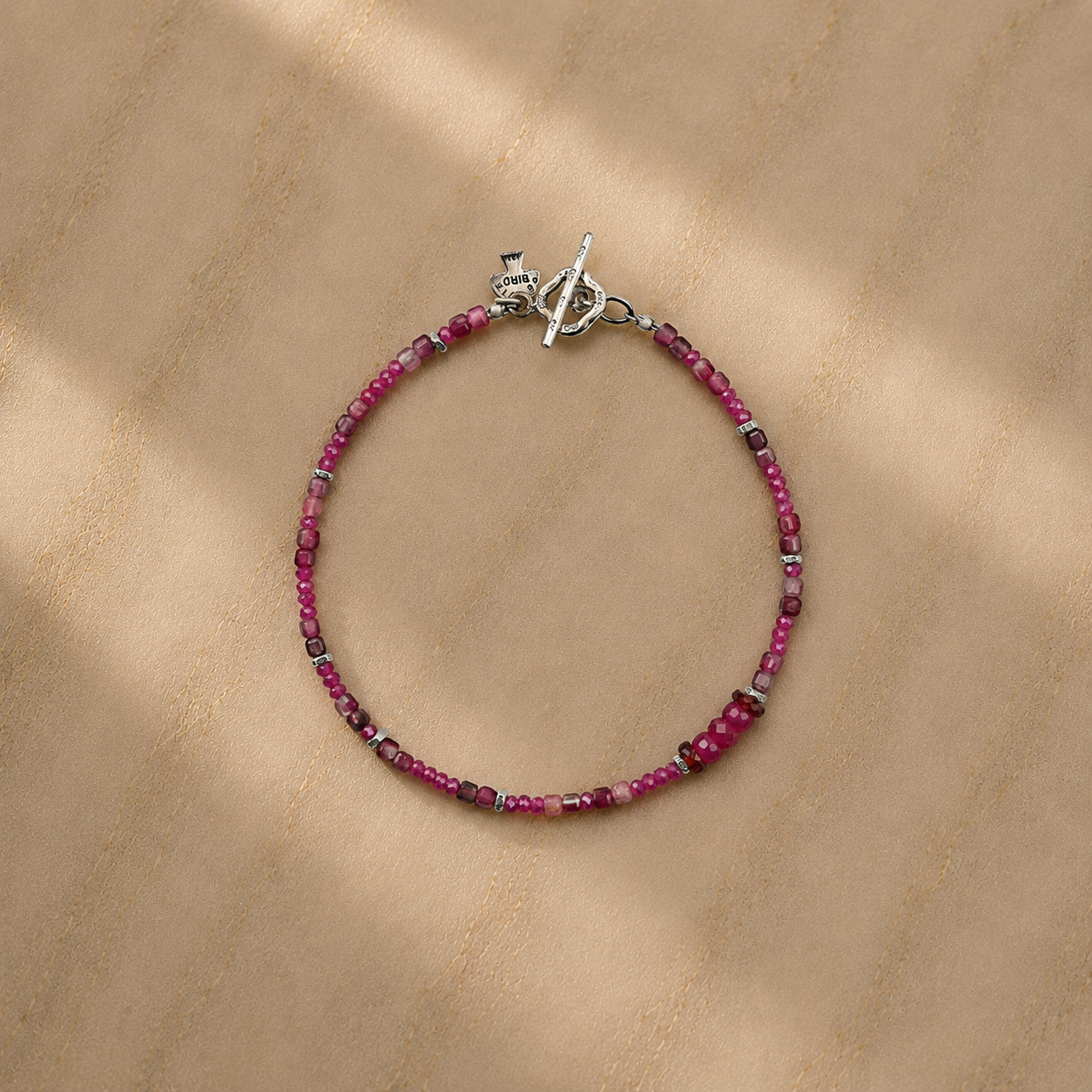 Vet Roja Bracelet