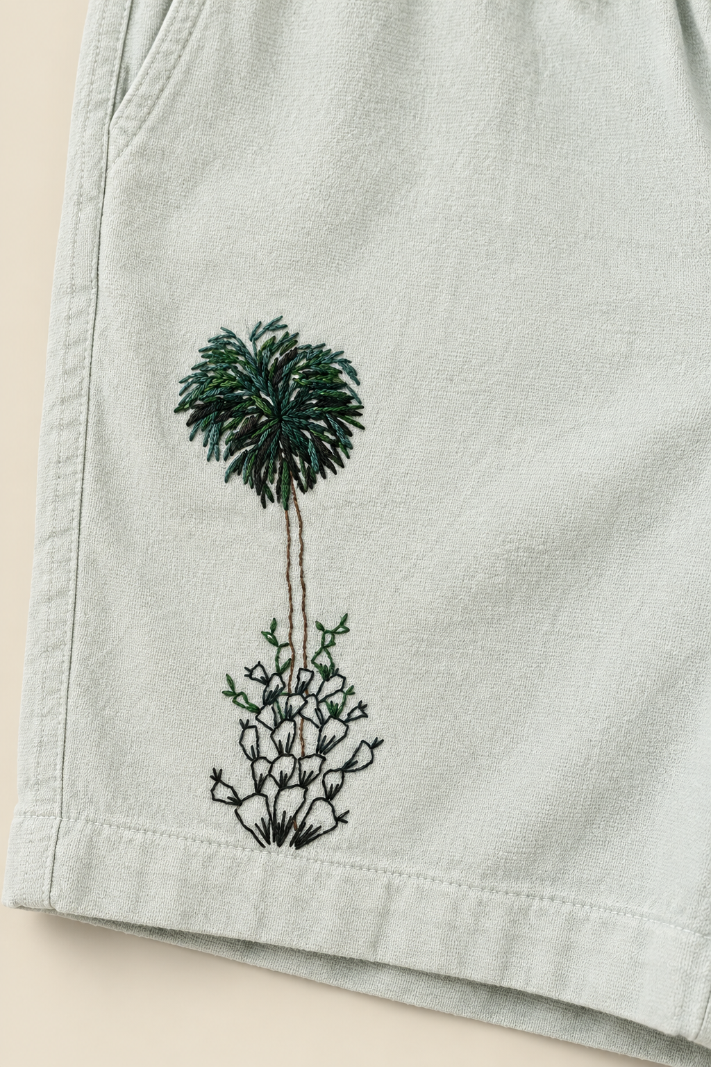 Leafy Palm Short