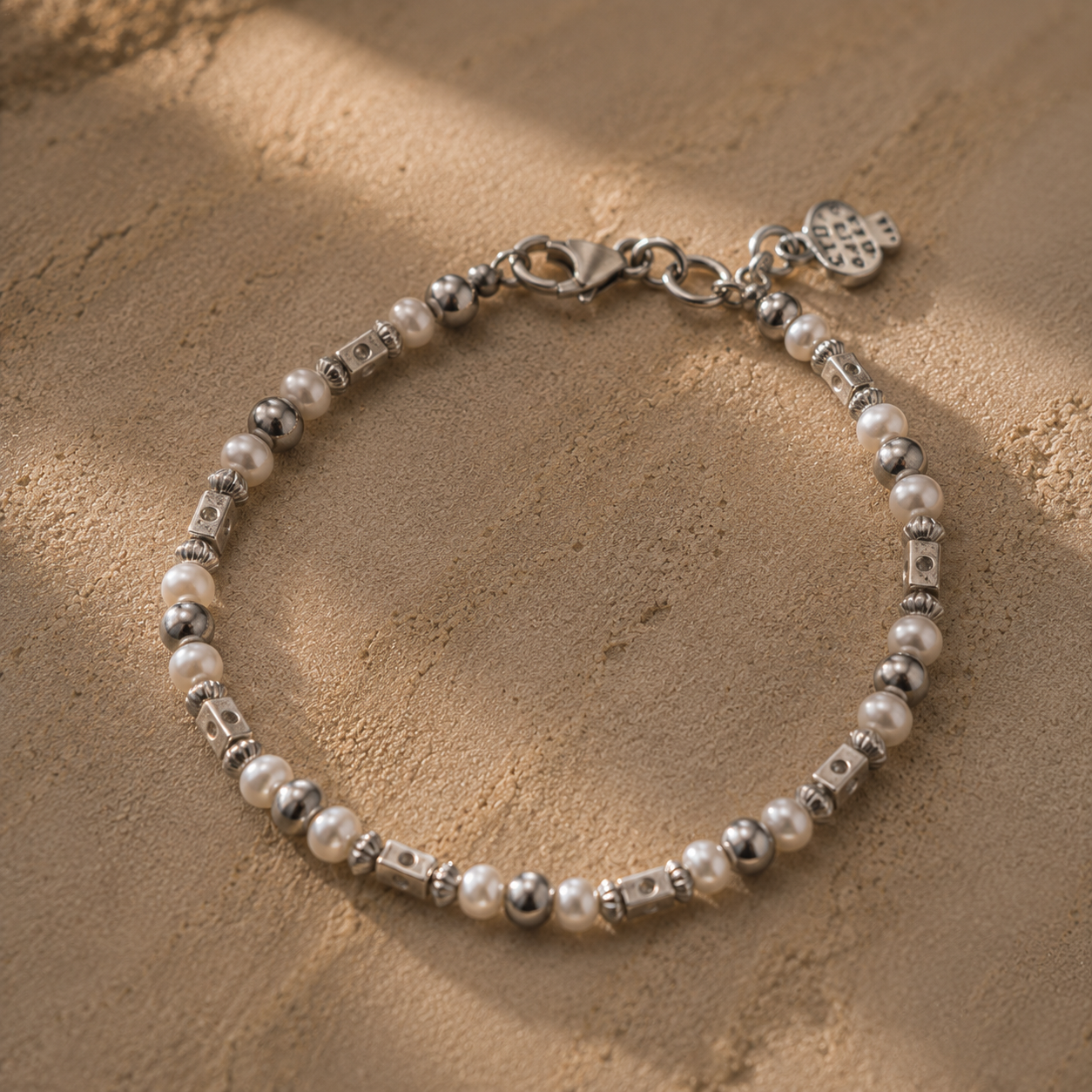Collins Bracelet - Pearl