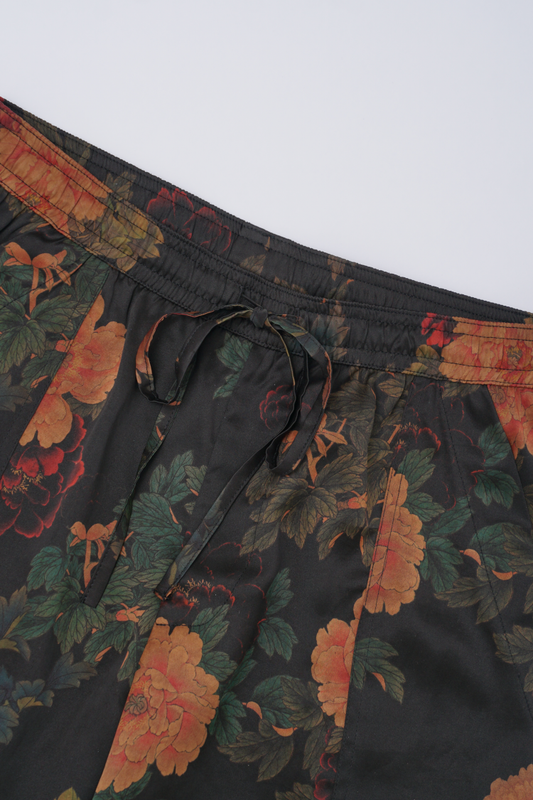 Ziran - Black Dahlia Short